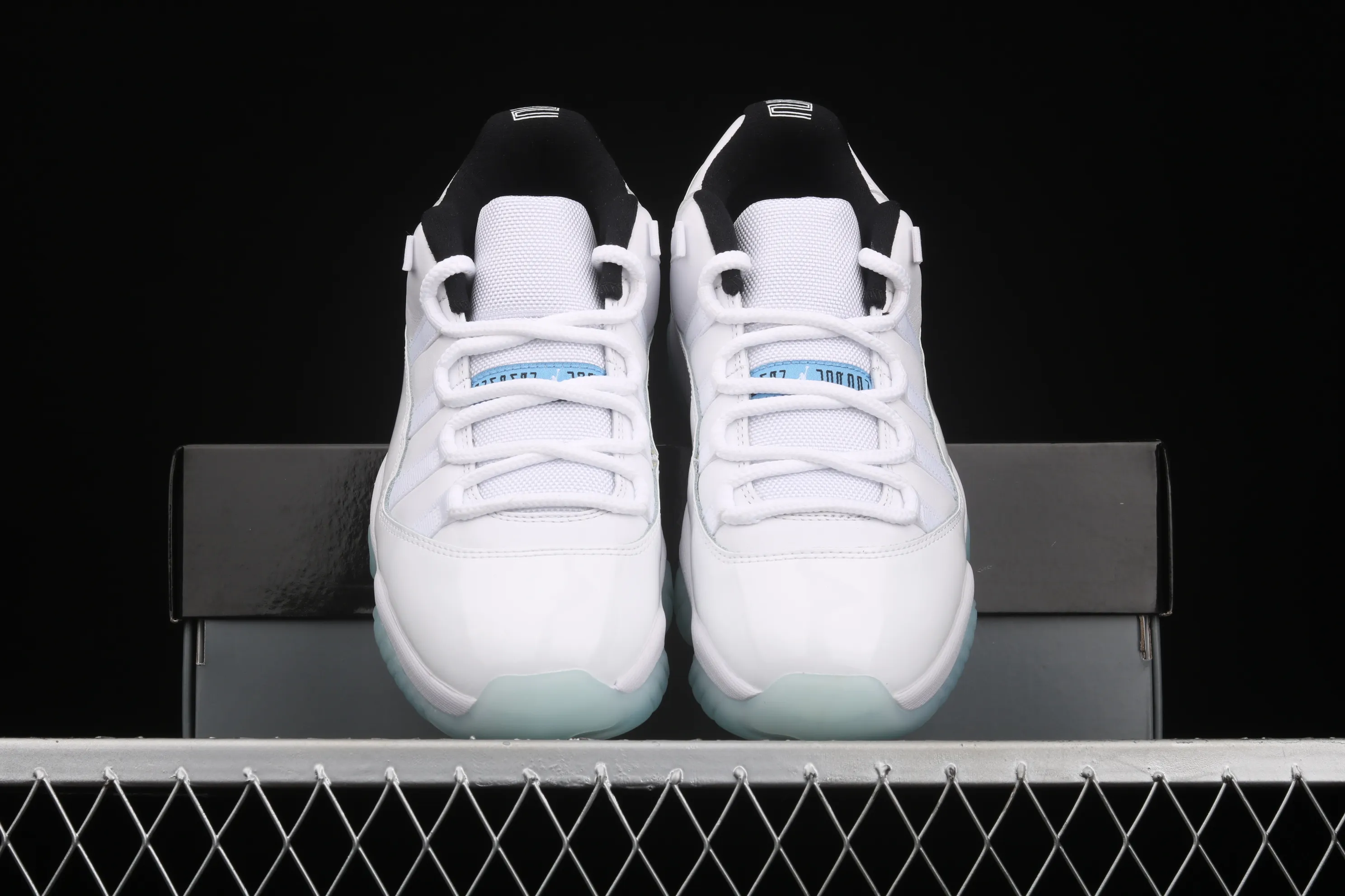 All categories Air Jordan Jordan series basketball shoes Air Jordan 11 Z version Air Jordan 11 Low "Legend Blue" AJ11 Joe 11 low-top legend blue AV2187-117
